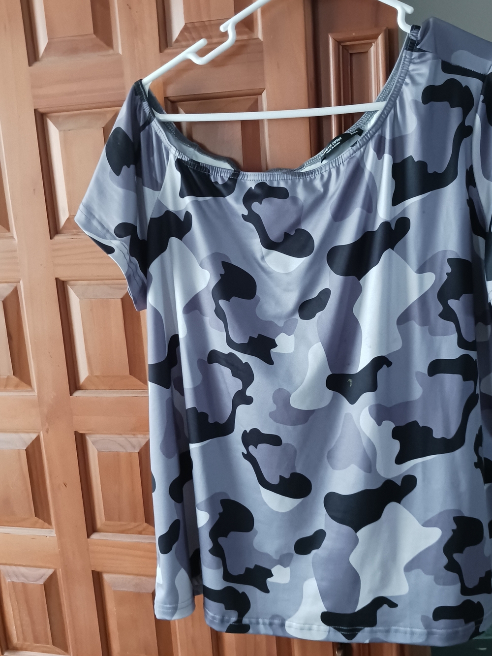 SHEIN Curve Gray Camo Top